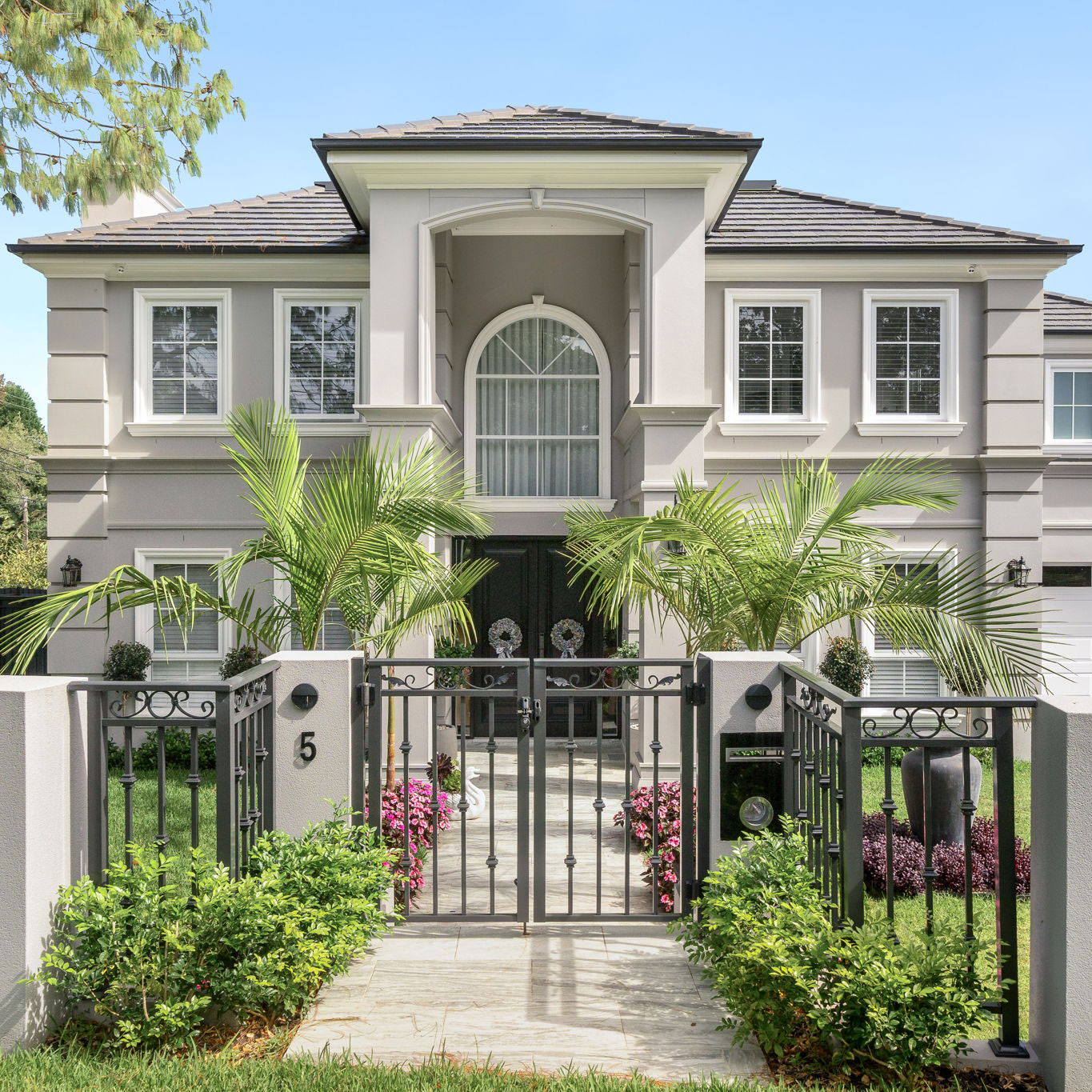 french provincial house
